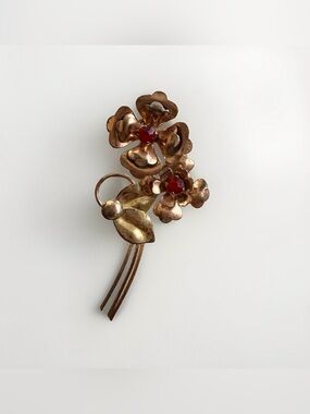 Stunning Vintage Harry Iskin 10k Good Filled Flower Brooch.